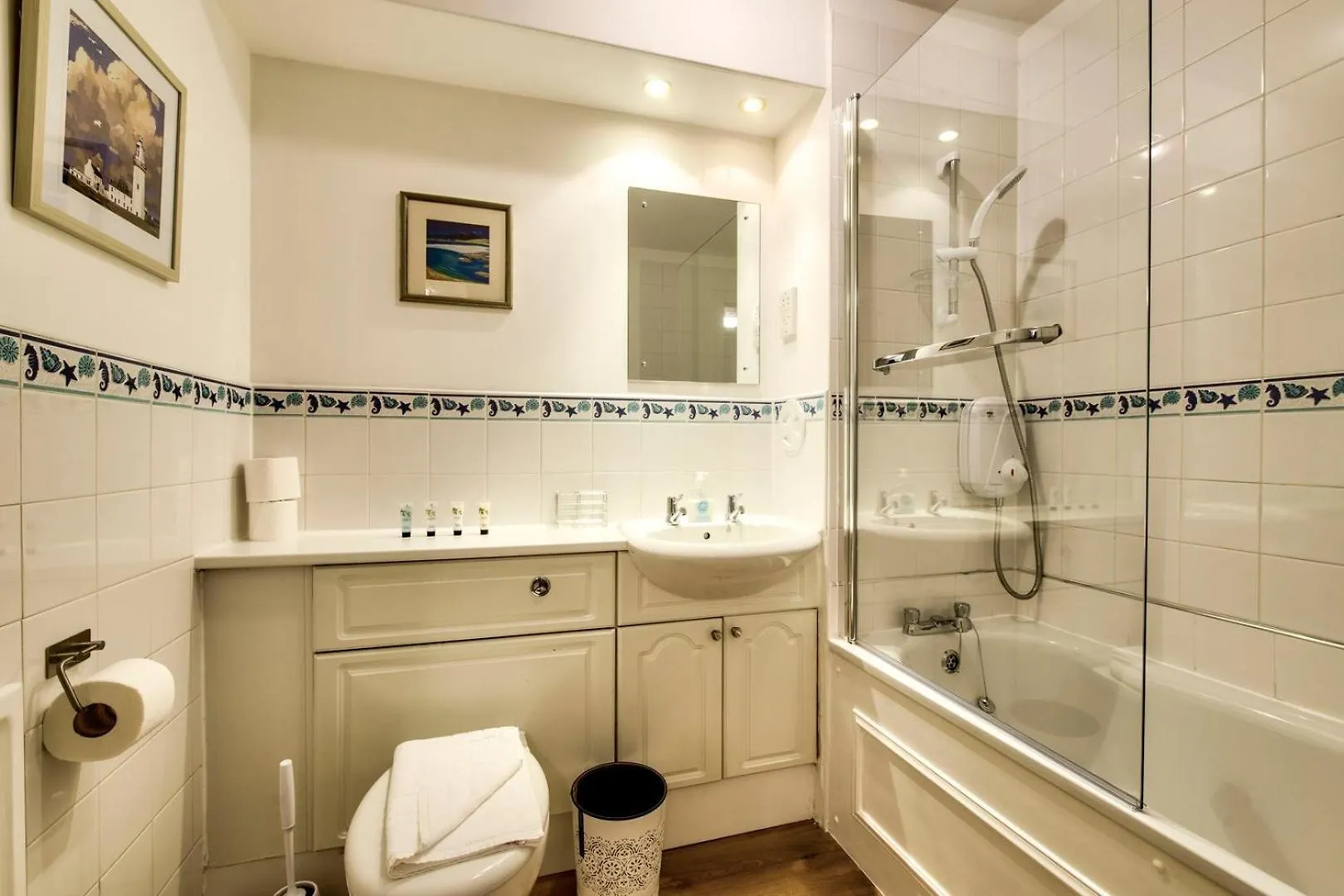Guestready - Stylish Apt W/ Parking Near Edinburgh Apartment