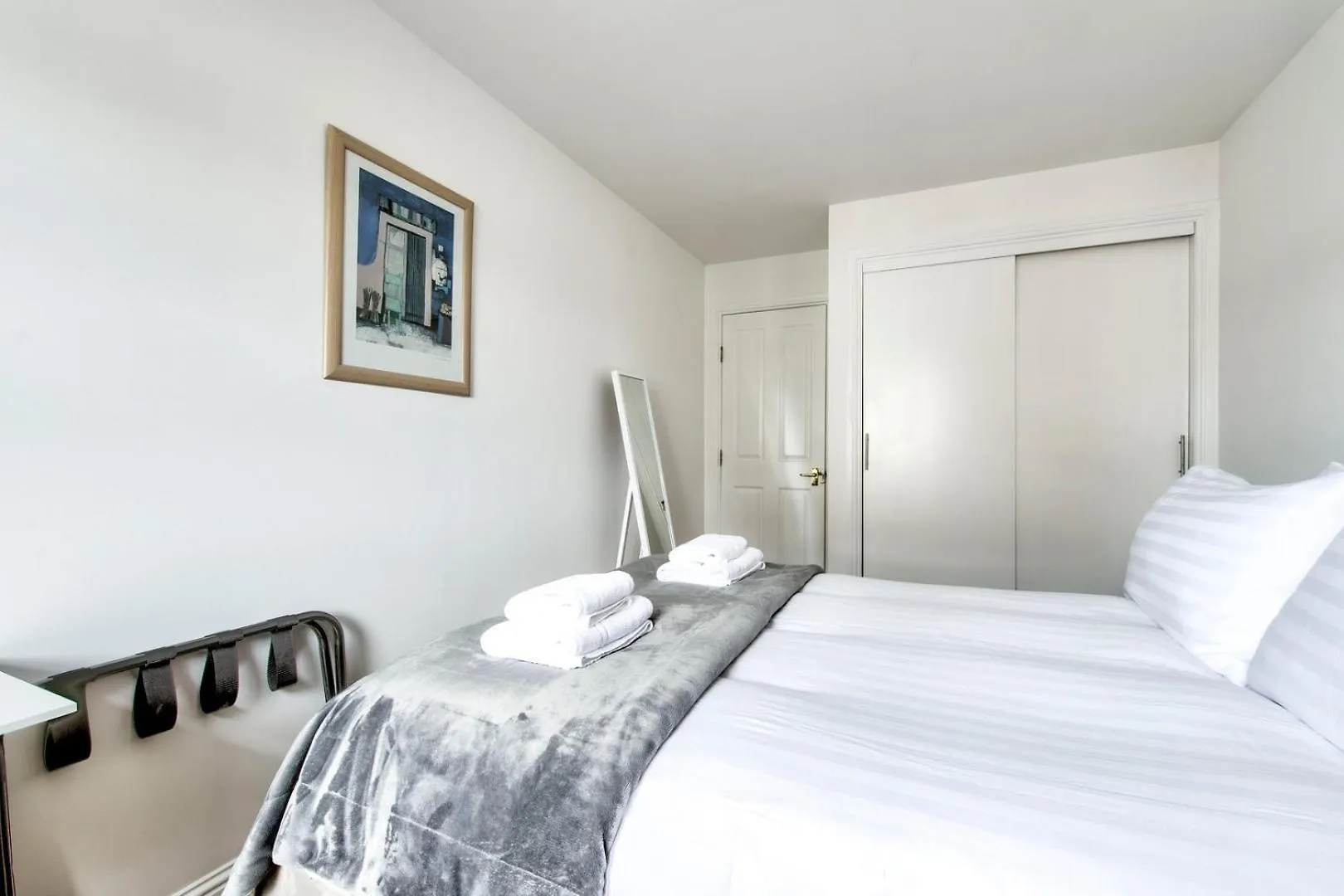 Apartment Guestready - Stylish Apt W/ Parking Near Edinburgh United Kingdom