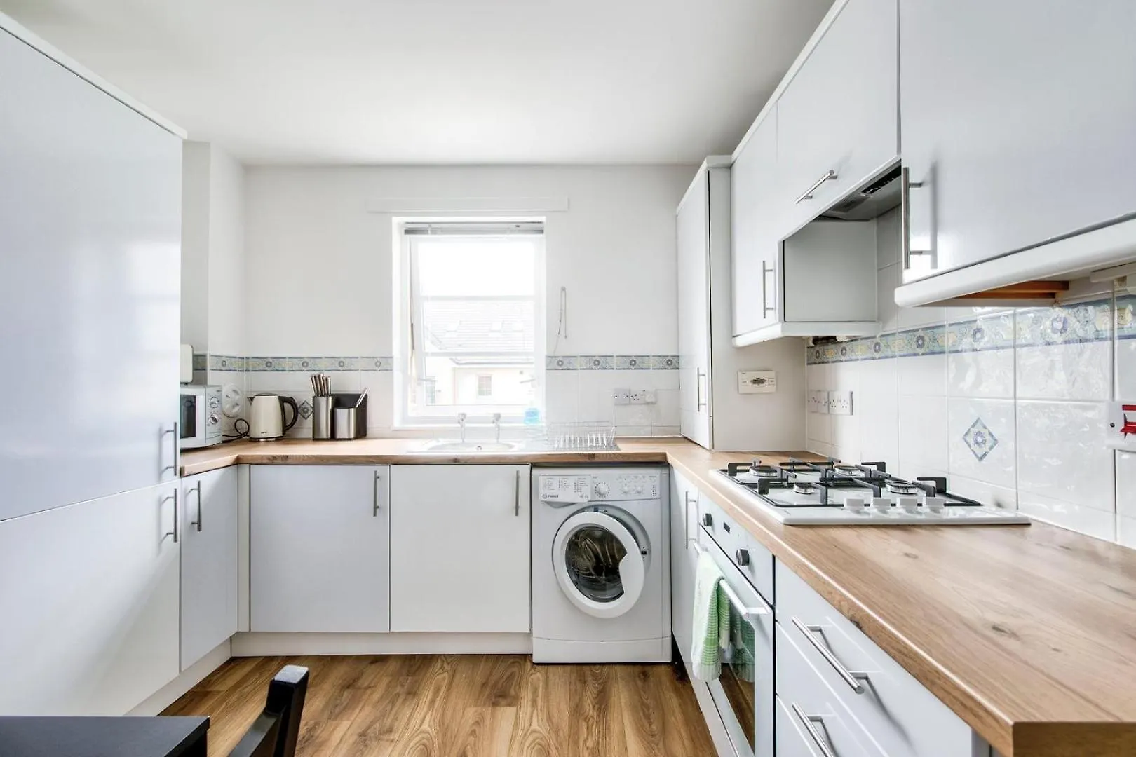 Apartment Guestready - Stylish Apt W/ Parking Near Edinburgh