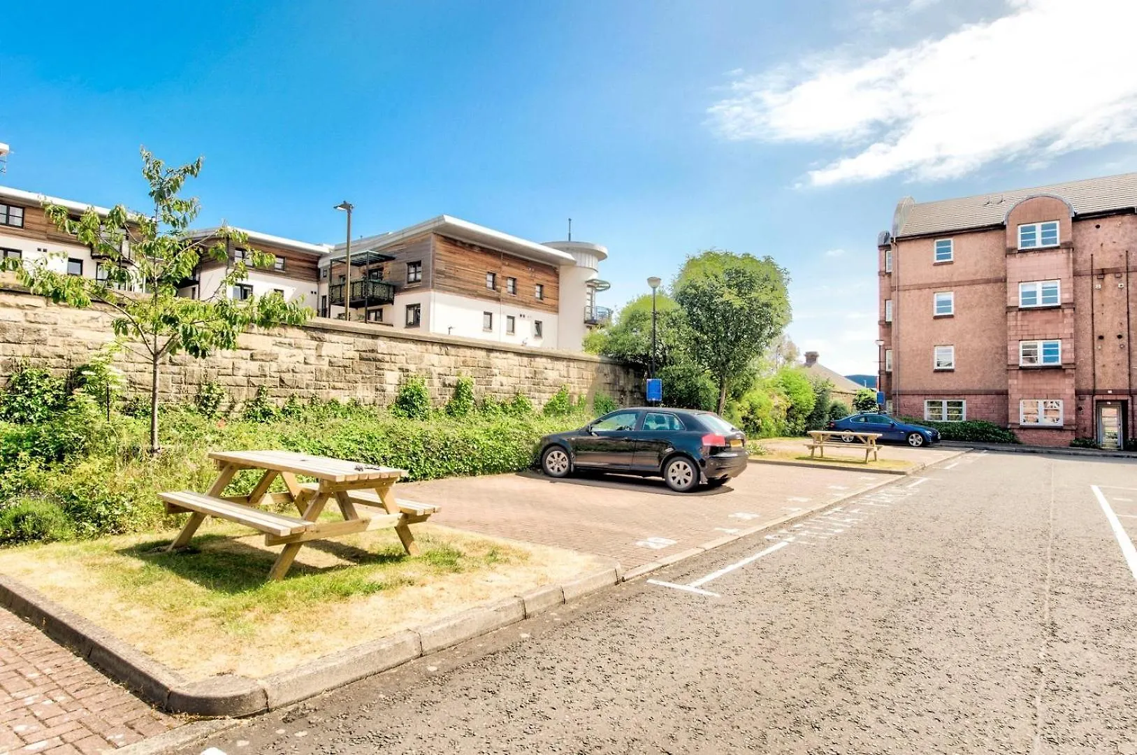 Guestready - Stylish Apt W/ Parking Near Edinburgh 0*,  United Kingdom