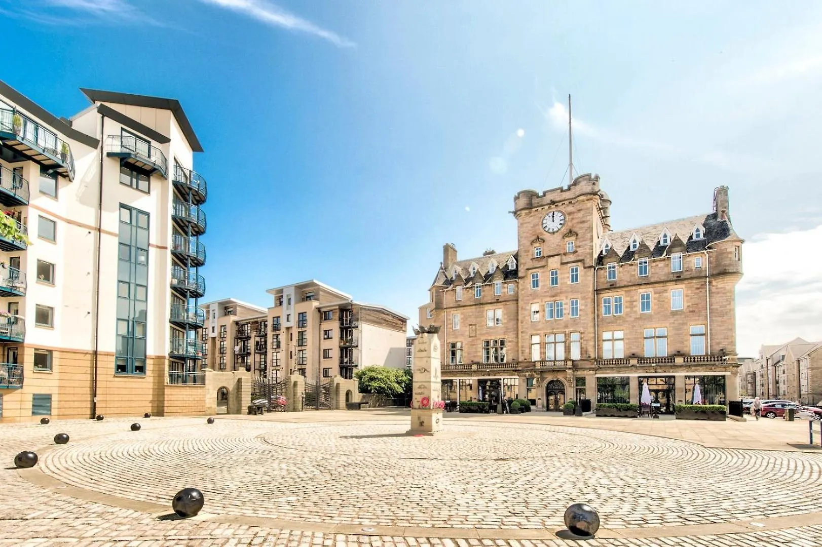 Guestready - Stylish Apt W/ Parking Near Edinburgh Apartment