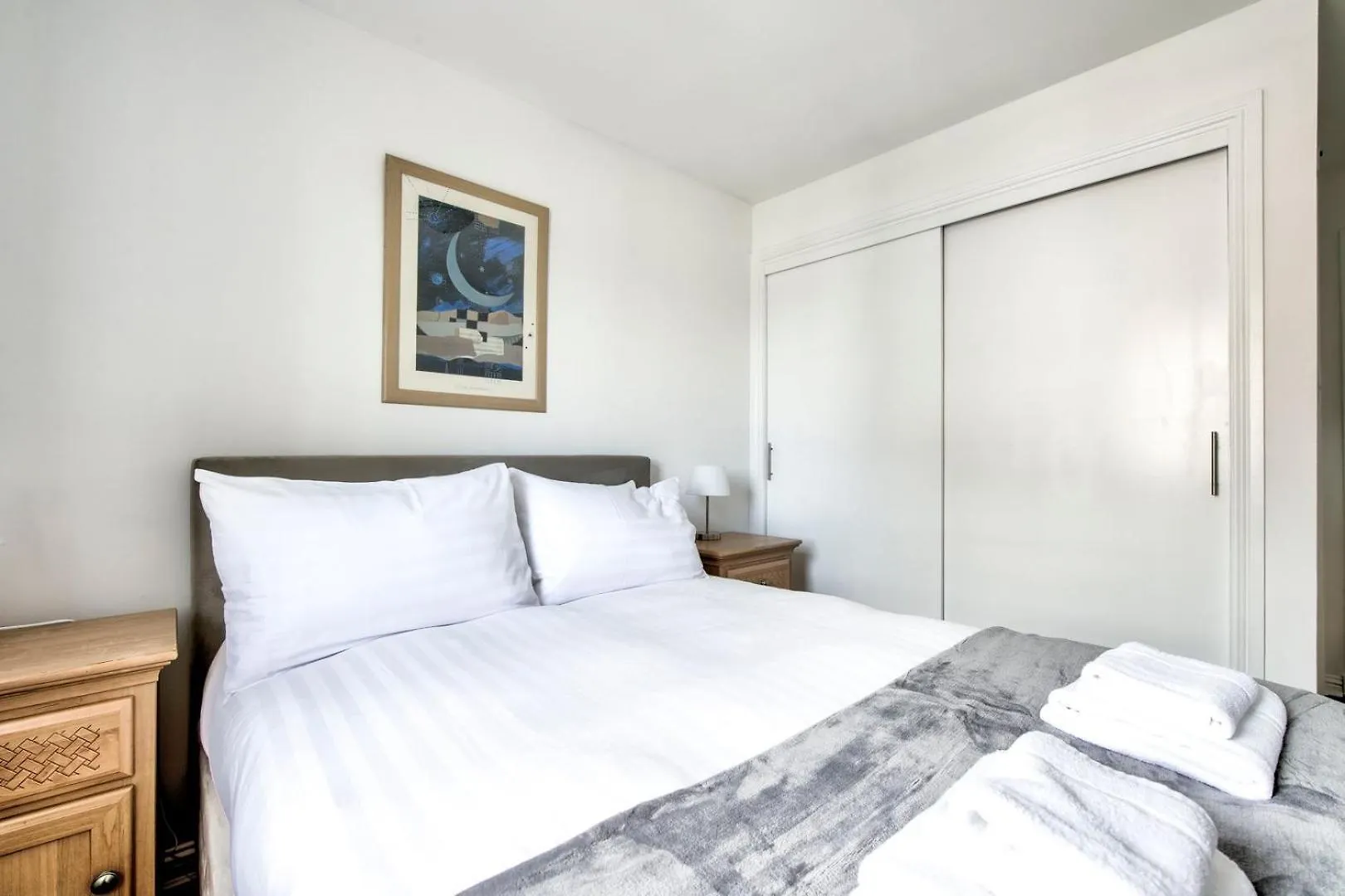 דירה Guestready - Stylish Apt W/ Parking Near אדינבורו בריטניה